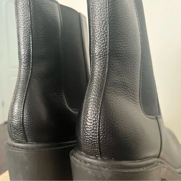 Marc Fisher Vanlisa Leather Lug Sole Pull On Chelsea Boots Size 11 NWOB