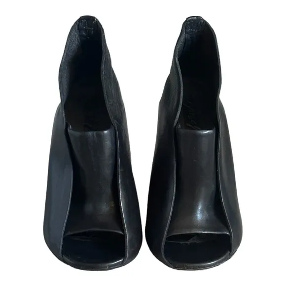 Marsell Bolla Leather Black Peep Toe Ankle Booties Minimalist Size 35 IT 5 US