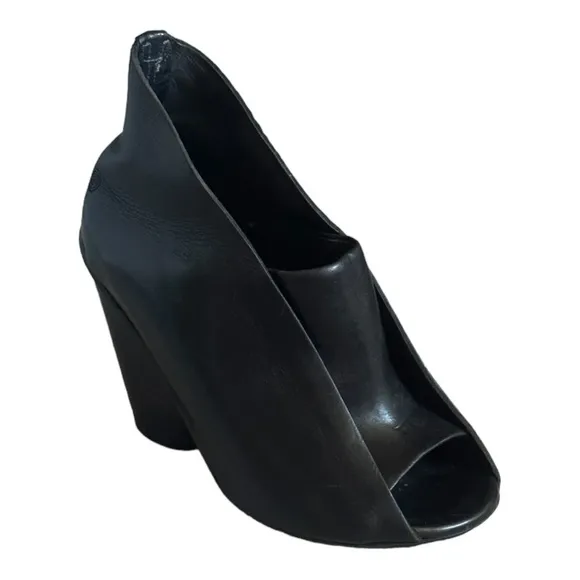 Marsell Bolla Leather Black Peep Toe Ankle Booties Minimalist Size 35 IT 5 US