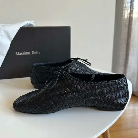 Massimo Dutti Black Woven Flats