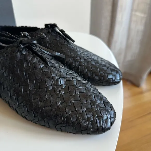 Massimo Dutti Black Woven Flats