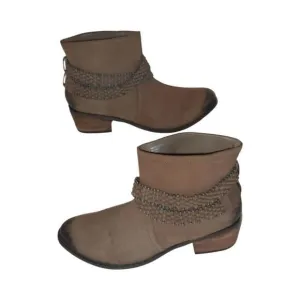 Matisse Leather Brown Cowgirl Western Ankle Booties Bullet Like Band Around Ankl