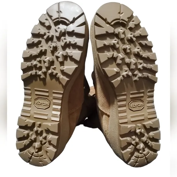 McRae boots - 5.5W