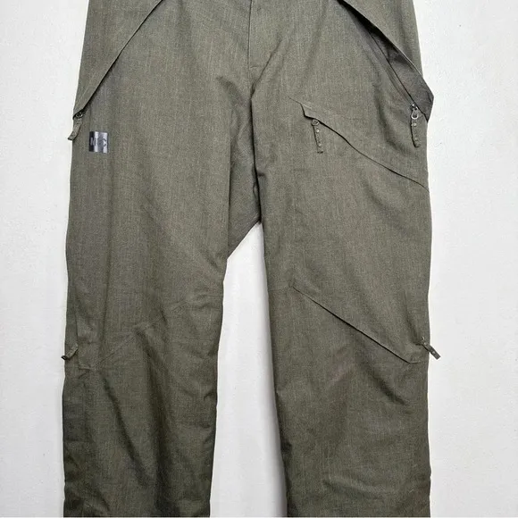 MEC Mens 28 Centre Point Insulated Recco Snowboarding Pant TARIFF CHINA