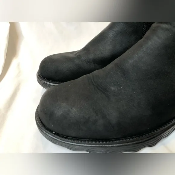 Men’s HEY DUDE Branson Classic Casual Chelsea Boots—Size 11