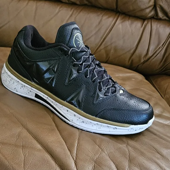 Men's Li-Ning Way Of The Wade Black and Gold Athletic Shoes Size 11.5 (EXCELLENT