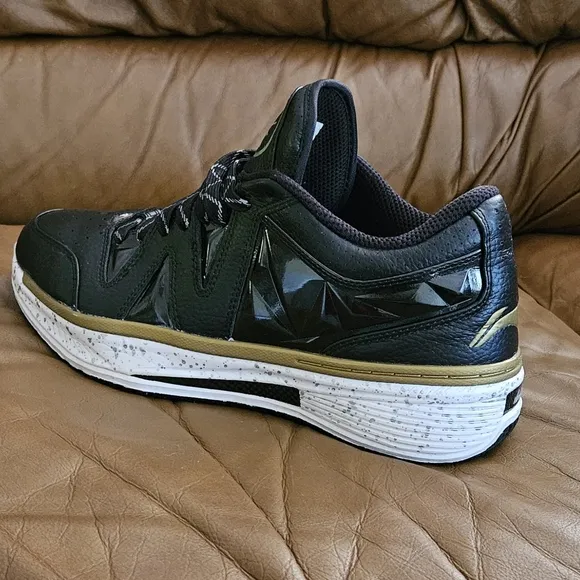 Men's Li-Ning Way Of The Wade Black and Gold Athletic Shoes Size 11.5 (EXCELLENT