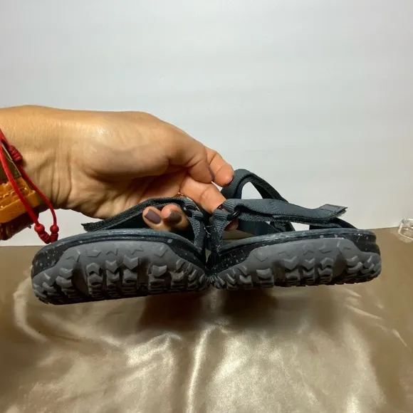 Merrell Hydrotrekker Hiking Water Outdoors Black Straps Sandals Size 8