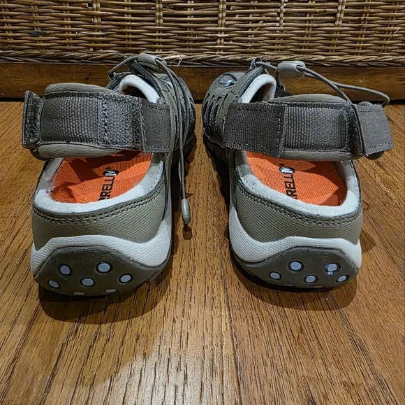 Merrell Performance Outdoor Hydro Hiking Sport Sandals in Brindle/Powder Blue. 9