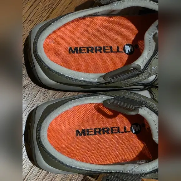 Merrell Performance Outdoor Hydro Hiking Sport Sandals in Brindle/Powder Blue. 9