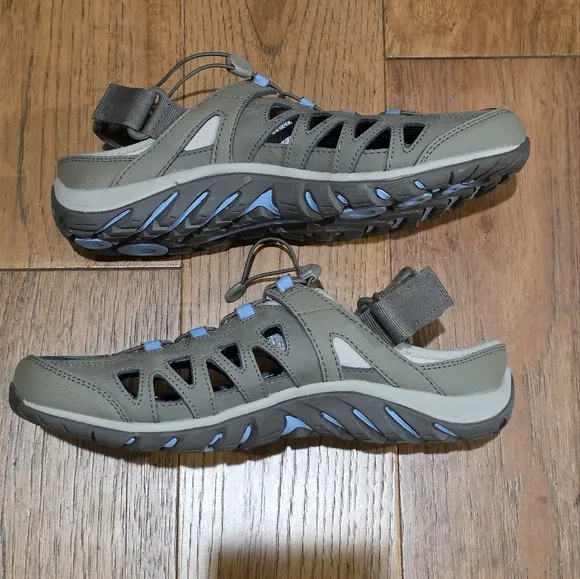 Merrell Performance Outdoor Hydro Hiking Sport Sandals in Brindle/Powder Blue. 9
