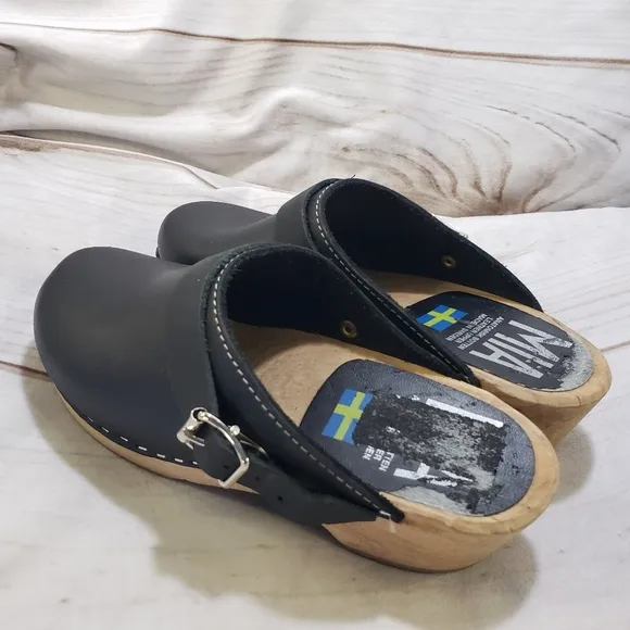 MIA Alma Swedish Clogs Black Leather Wooden Womens 6 EU 36