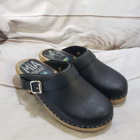 MIA Alma Swedish Clogs Black Leather Wooden Womens 6 EU 36