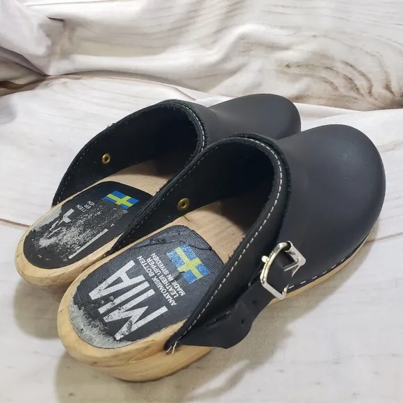 MIA Alma Swedish Clogs Black Leather Wooden Womens 6 EU 36