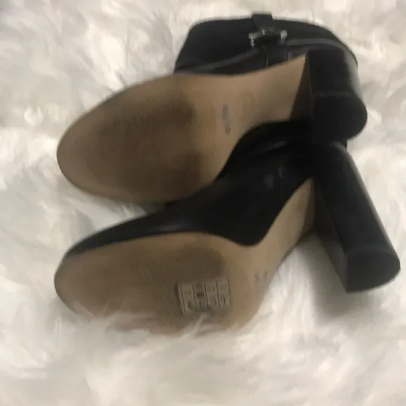 🔥MICHAEL KORS BOOTIES-suede/leather cuff BOOTS 🔥