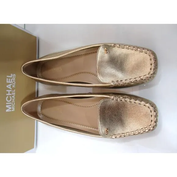 Michael Kors Eve Moccasin Metallic Leather MK Logo Pale Gold Size 7