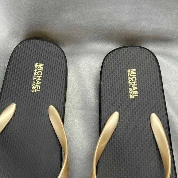 Michael Kors Logo Flip Flops Women's 8 Fashion Sandals Black/Gold RX24D MK Shoes