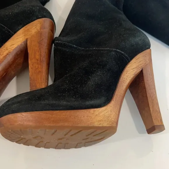 MICHAEL KORS MK Tall Black Suede Wooden Platform Heel Boots Size 7 M