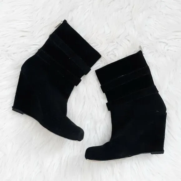Michael Kors Suede Zip Wedge Boots 6