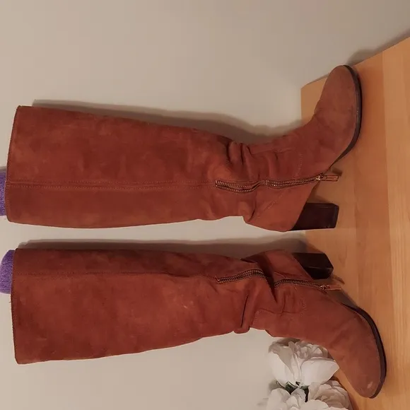 MICHAEL Michael Kors Camel Brown Suede Knee High Boots with Buckle Detail Size 8