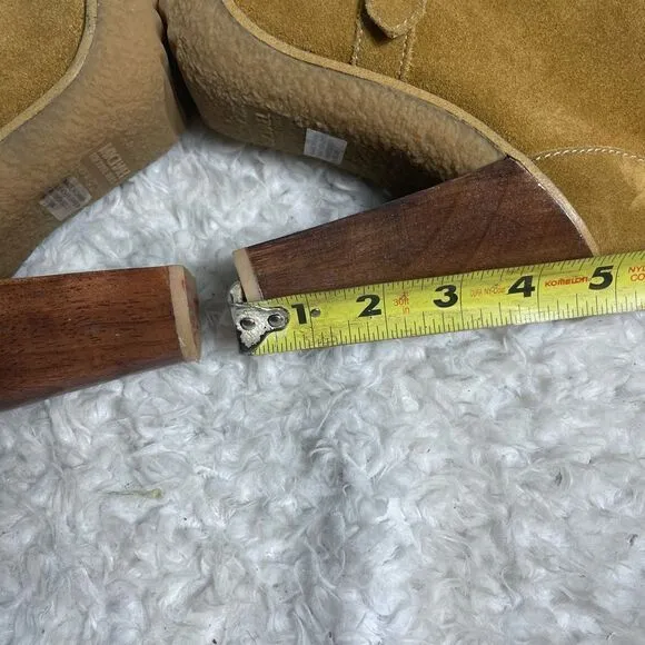 MICHAEL Michael Kors Chestnut leather Suede Sherpa Cuff Laceup  Heel Boots SZ9M
