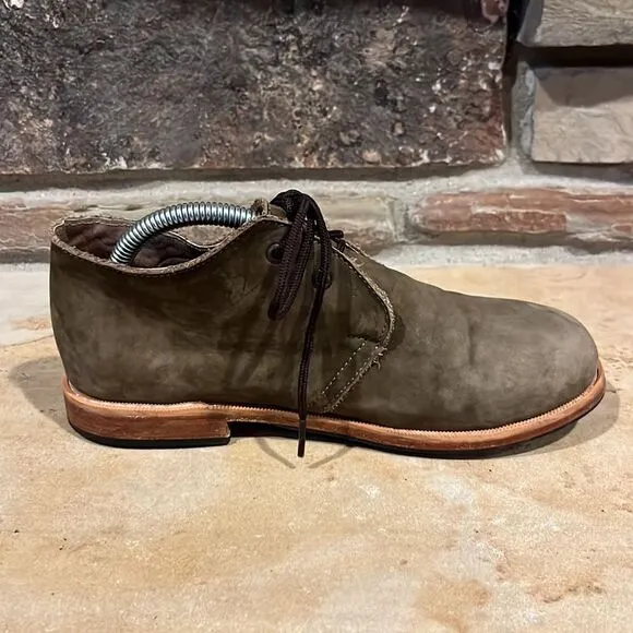 Mikoleon Mossy Brown Suede Chukka Boots