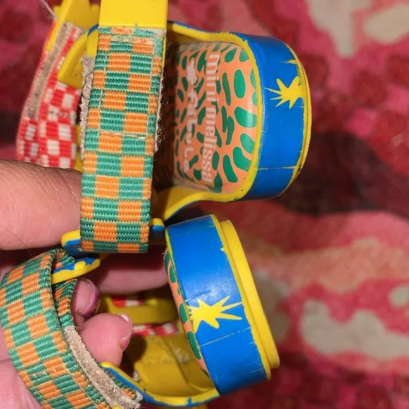 MINI MELISSAIoio   Fabula Inf Sandal, Blue &amp; Yellow Sandals