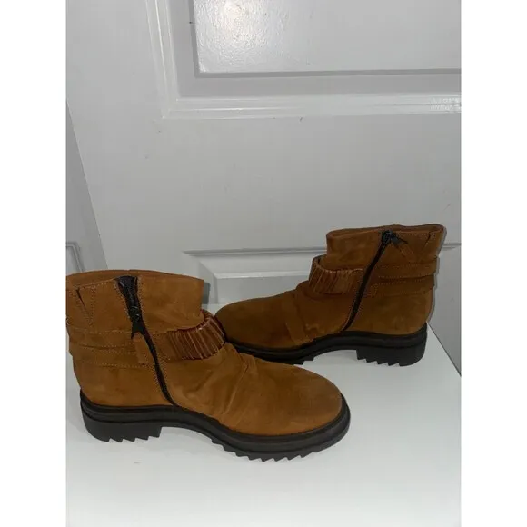 Miz Mooz Fanley Women’s Brown Suede Ankle Boots size 38/US 7.5 NWOT