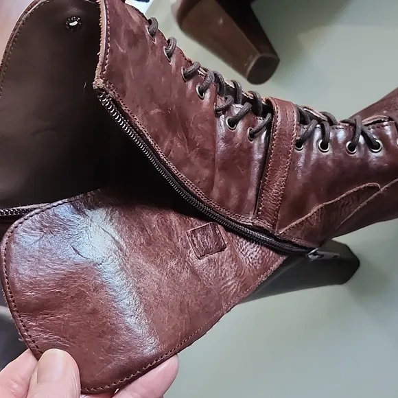 MOMA Leather Boots