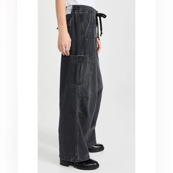 MOTHER Snacks The Munchie Ankle Jeans in Black Wash 27