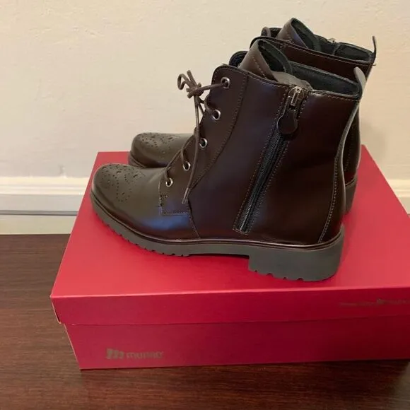 Munro  leather upper/ lining lightweight ankle  Booties size 7 in brown, new