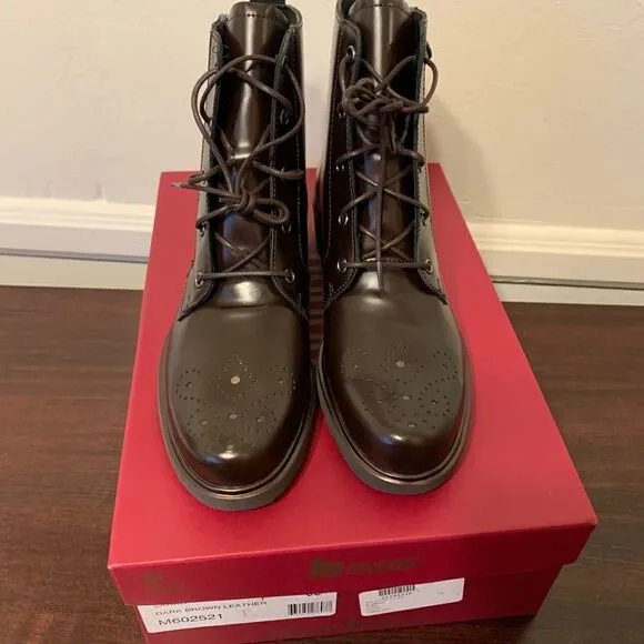 Munro  leather upper/ lining lightweight ankle  Booties size 7 in brown, new