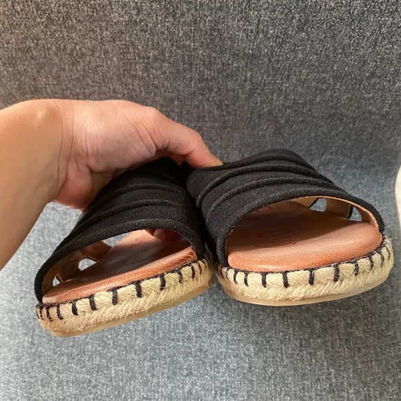 MUSSE &amp; CLOUD Suede Padded Slide Espadrille Sandals