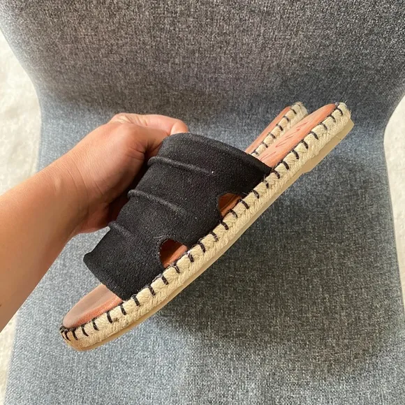 MUSSE &amp; CLOUD Suede Padded Slide Espadrille Sandals