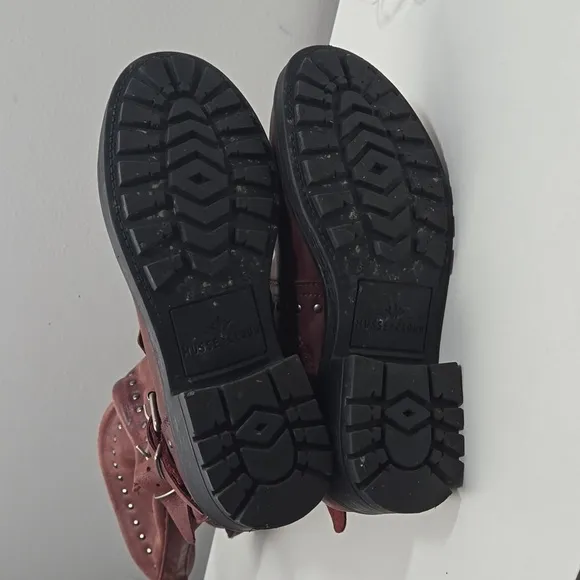 Musse and Cloud Maroon Leather Buckle Boots