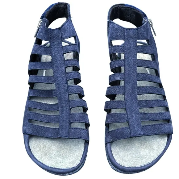 Naot Pitau Nubuck Leather Sandal 41 GladiatorBackstrap Zippers Hiking Comfort
