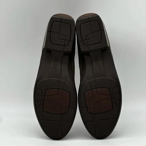 Naot Ruzgar Leather Ankle Chelsea Boots. Size 11