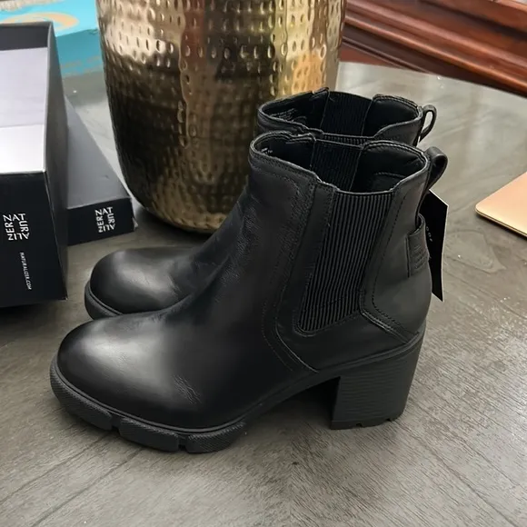 NATURALIZER MINDY WATERPROOF BOOTIE