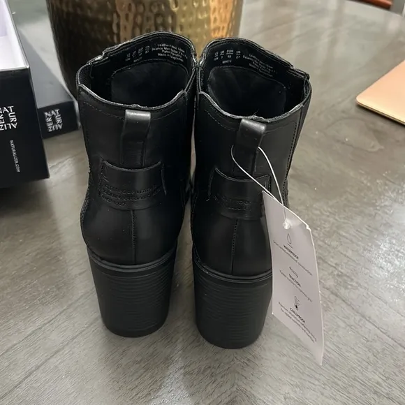 NATURALIZER MINDY WATERPROOF BOOTIE