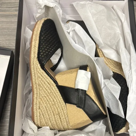 Naturalizer Phebe3 Black Woven Leather Espadrille Wedge
