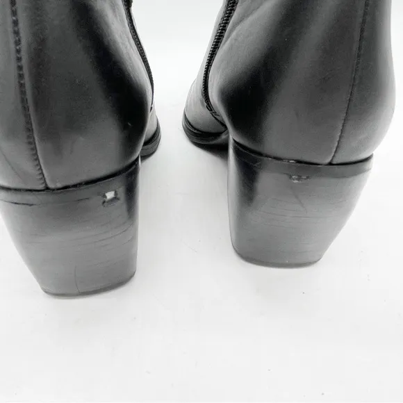 Naturalizer Womens Fenya Black Leather Ankle Boots Size 8.5 Strap Detail