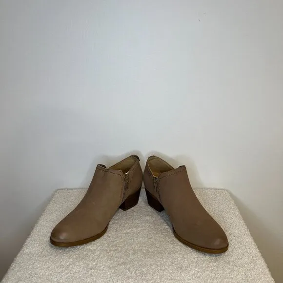 Naturalizer | Zarie Block Heel Booties - NARROW width