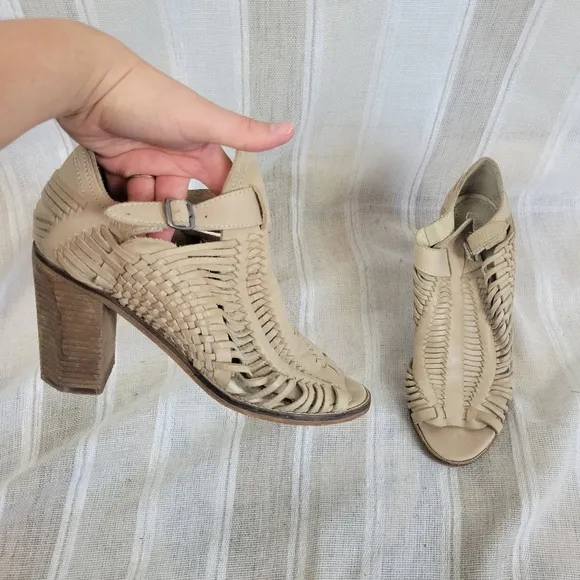 Naughty Monkey Killion Leather Heeled Sandal Gladiator Tan Taupe Size 9 Leather