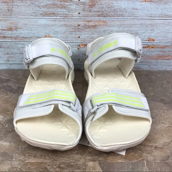 NEW Adidas Cyprex Ultra DLX Hiking Sandals