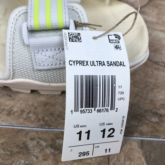 NEW Adidas Cyprex Ultra DLX Hiking Sandals