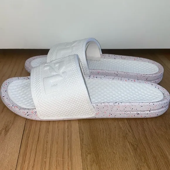 NEW APL men's big logo techloom slide in white/impulse red/blue haze