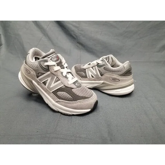 New Balance Toddler's 990 V6 (TD) Sneakers Lace Up Gray Size 5 NEW IN BOX!