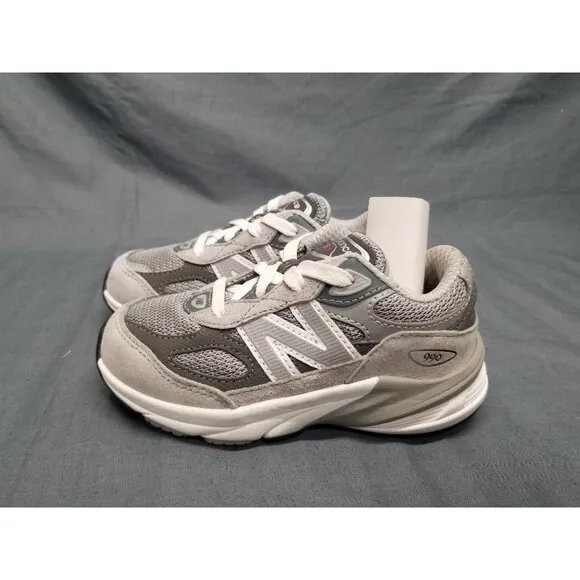 New Balance Toddler's 990 V6 (TD) Sneakers Lace Up Gray Size 5 NEW IN BOX!