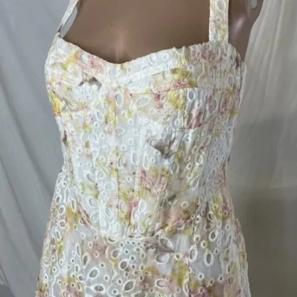 NEW BARDOT Women's Dress Lilah Midi Eyelet Size 6 Sunny Floral Multi