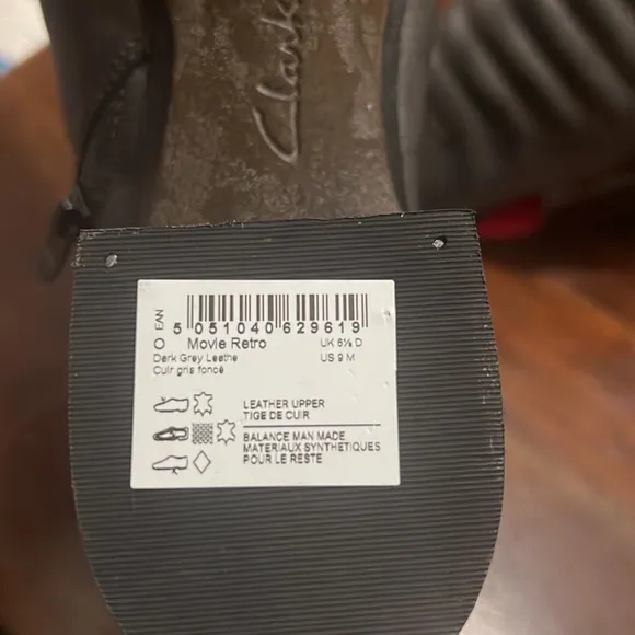 NEW Clarks Movie Retro Boots Dark Grey Leather, Size UK 6.5D, US 9M Retail $180